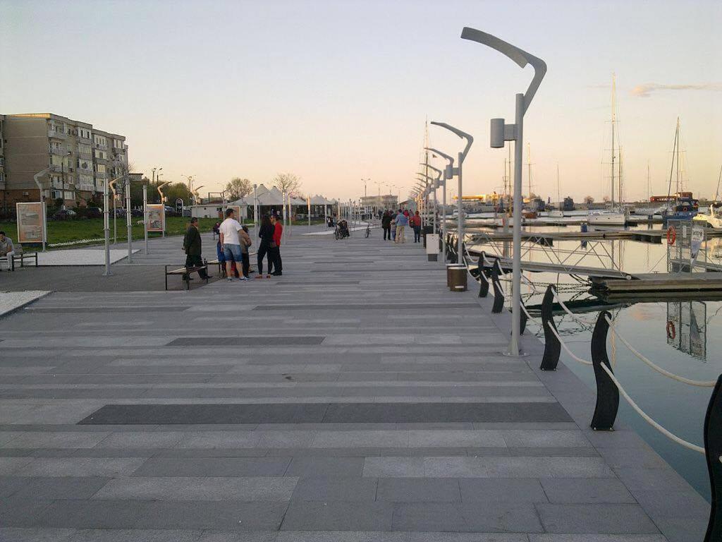 Apartament Port Turistic Mangalia Ngoại thất bức ảnh